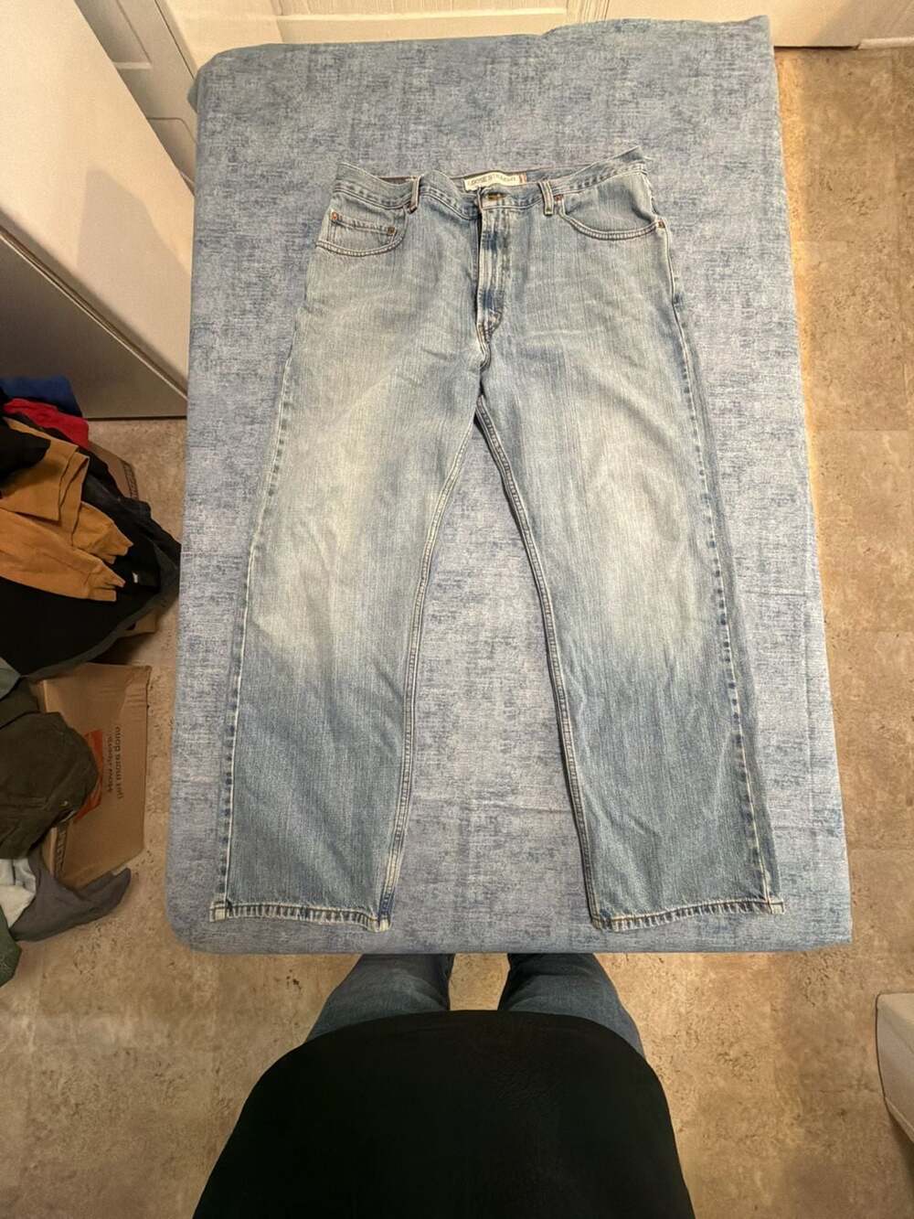 Levi's 569 Loose Straight Light Wash Denim Jeans Size 36x32